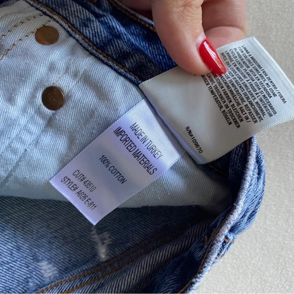 Agolde Parker High Waisted Vintage Distressed Short Size 27 - Picture 4 of 4